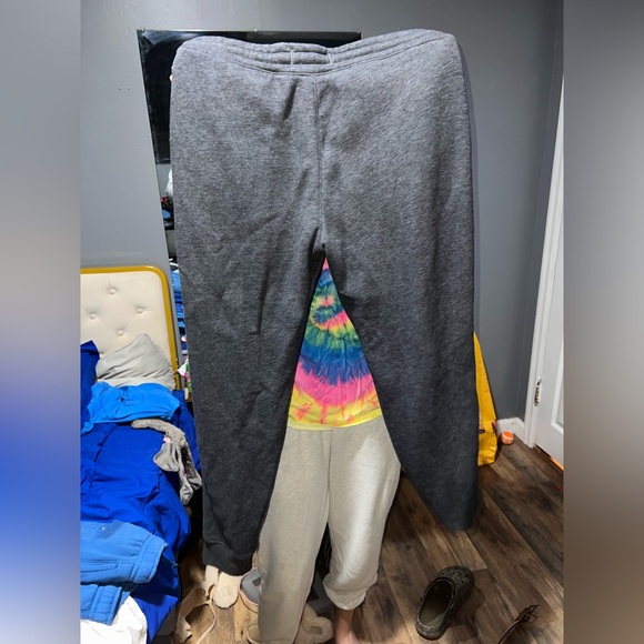 Men Hollister Sweatpants - Picture 2 of 2